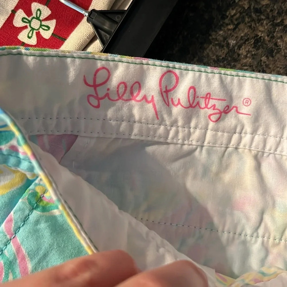 Lilly Pulitzer Buttercup Short in Shorley Blue Double Trouble - Picture 7 of 9